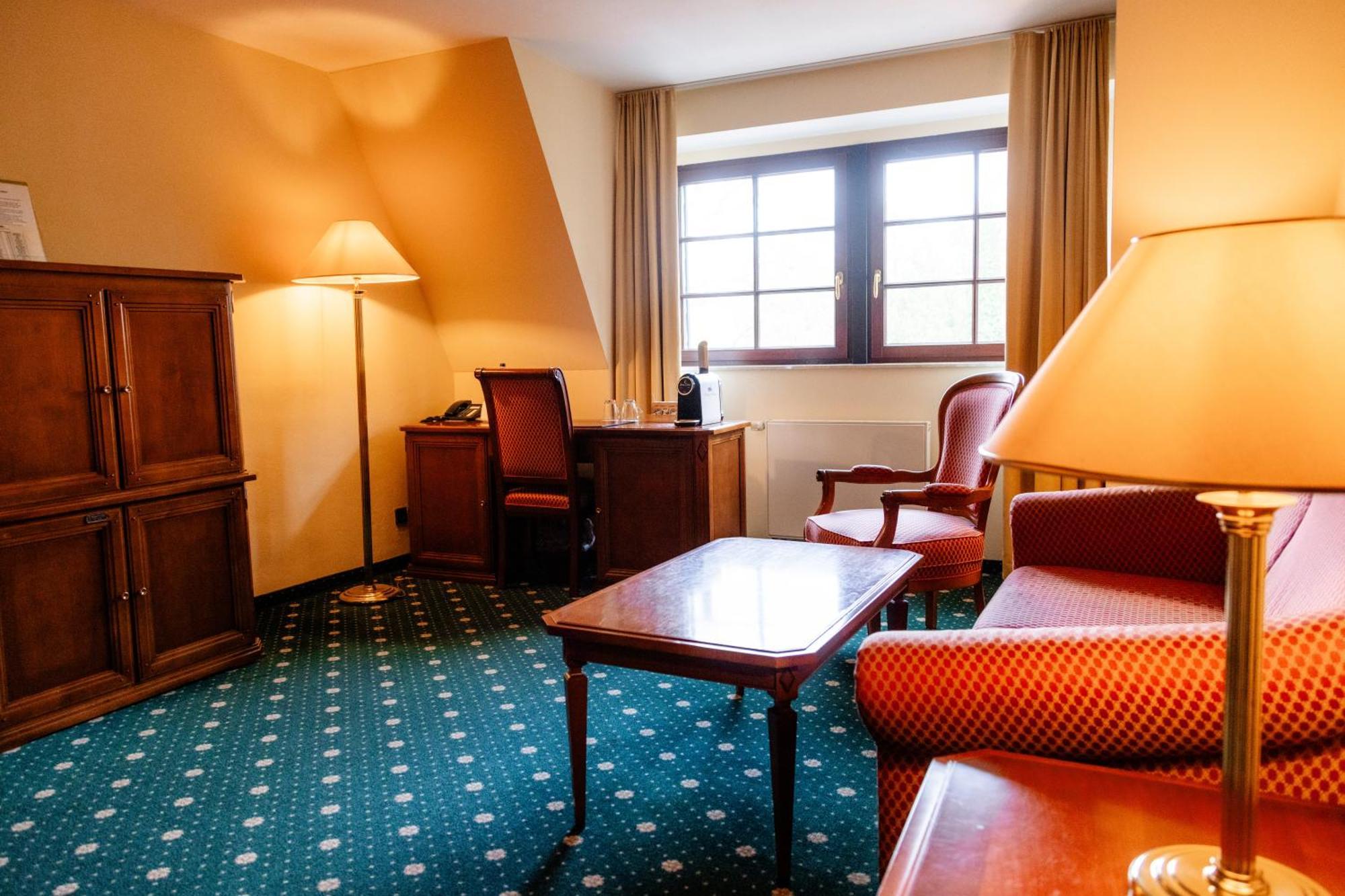 Hotel Schloss Schkopau Eksteriør bilde